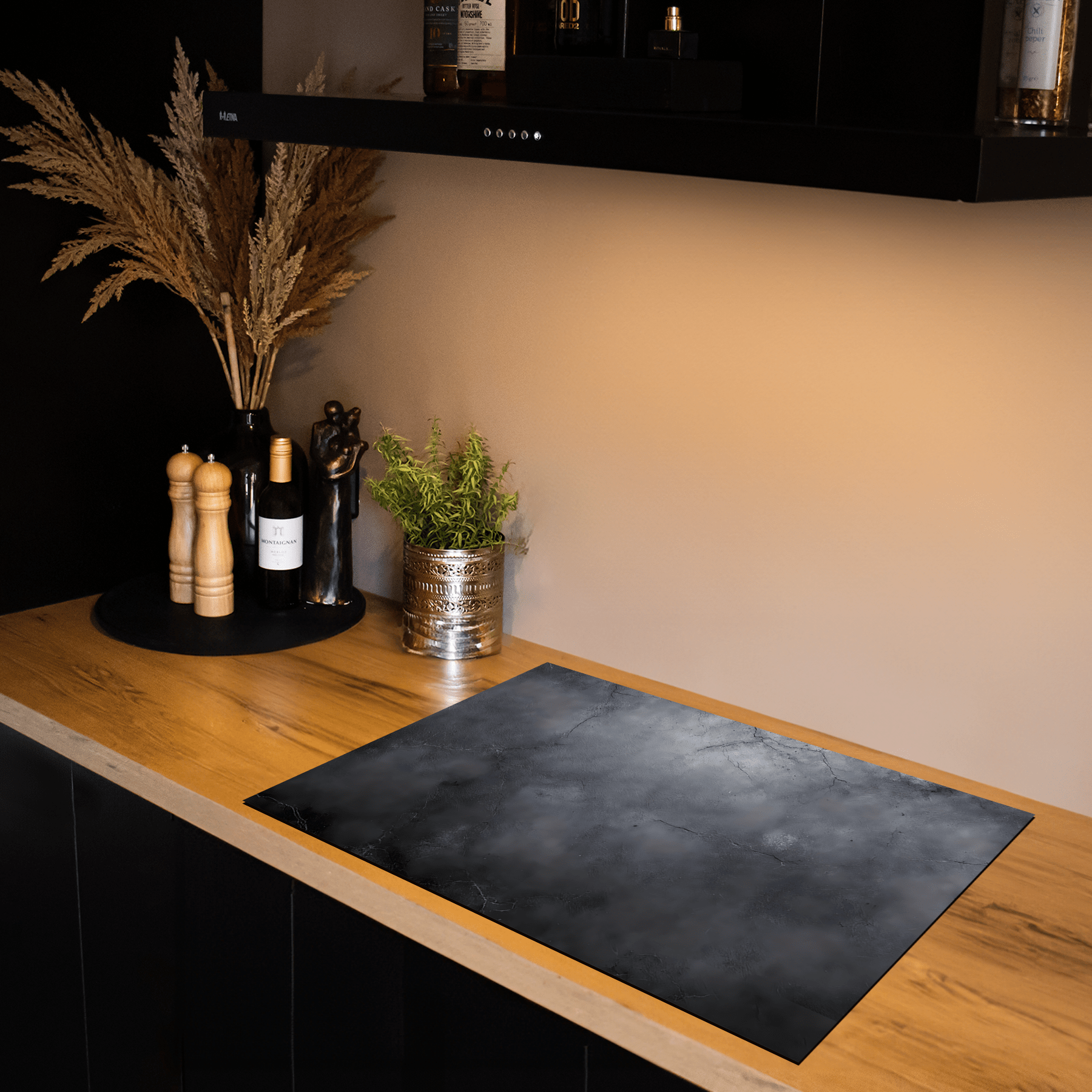 Inductiebeschermer - Beton - Textuur - Zwart - Donkergrijs - Charcoal Depth - Inductiebeschermer