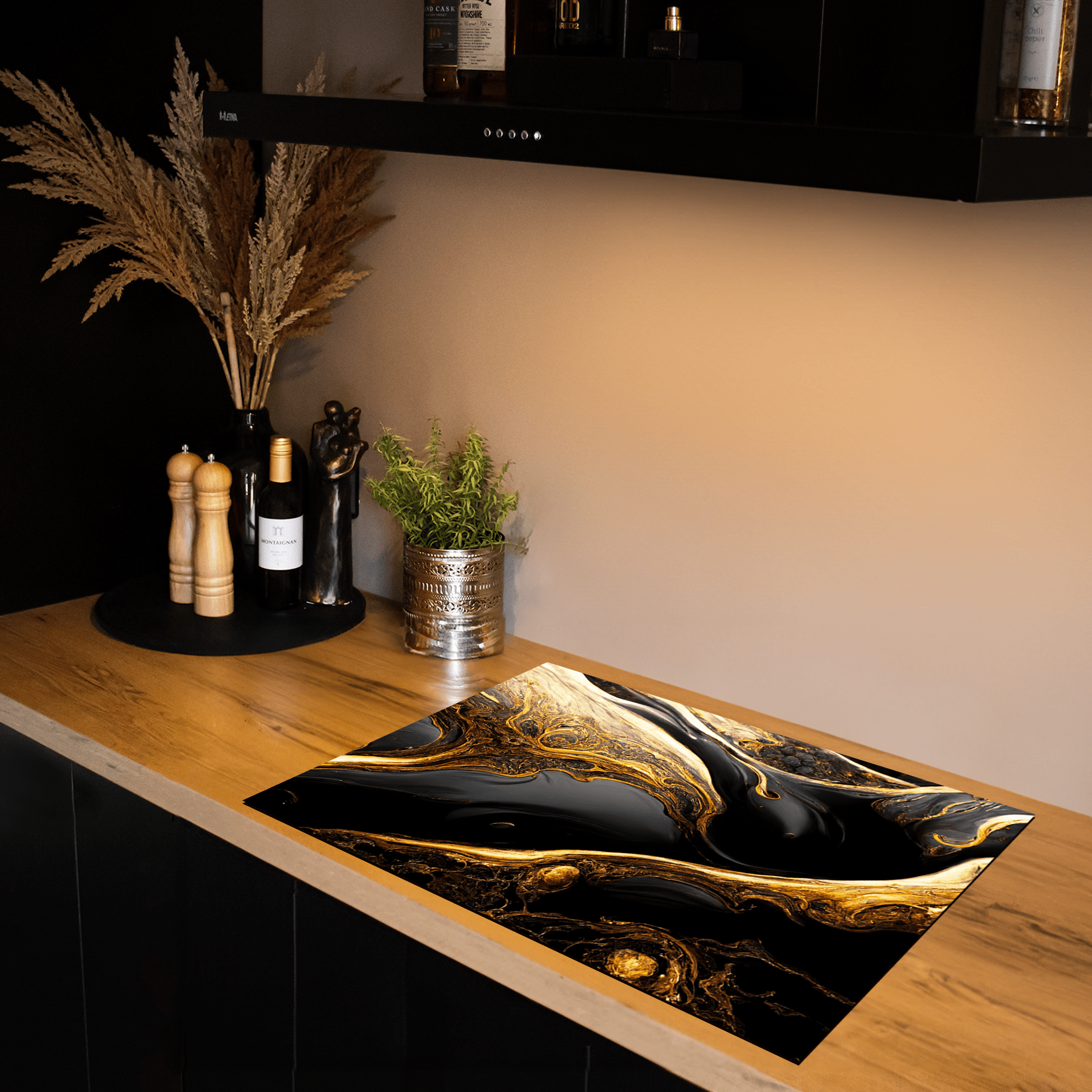 Inductiebeschermer - Black & Gold - Vloeibaar - Marmer - Luxe - Inductiebeschermer
