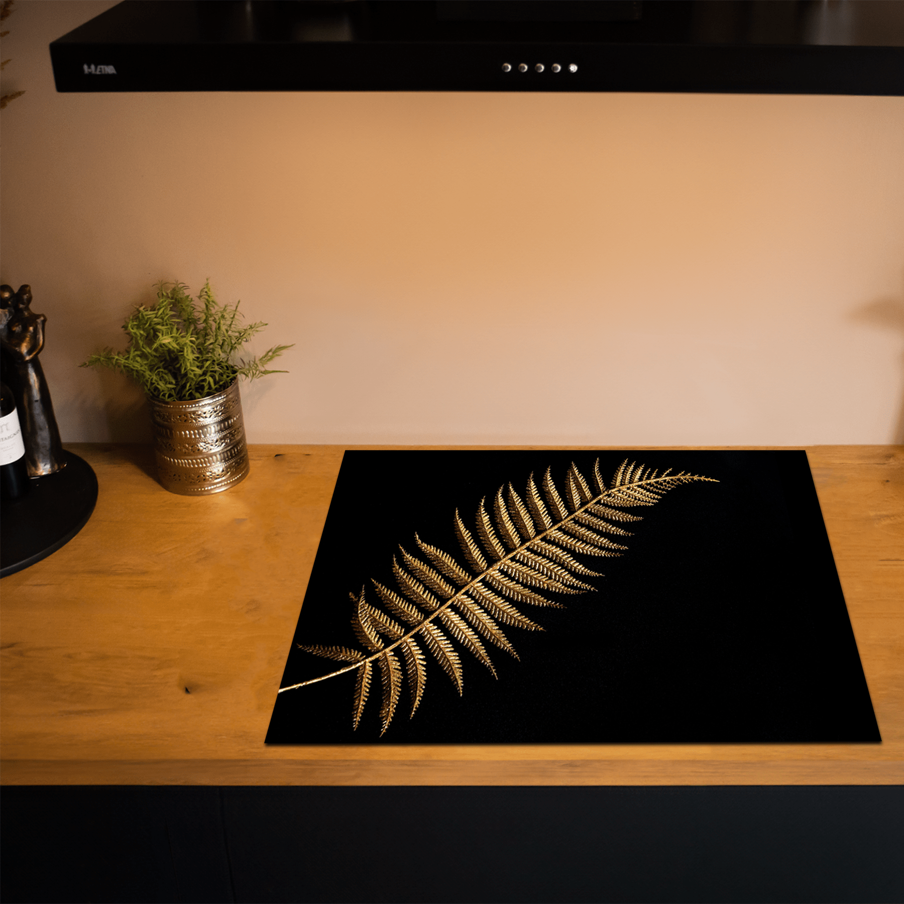 Inductiebeschermer - Black & Gold - Groot blad - Zwart - Inductiebeschermer