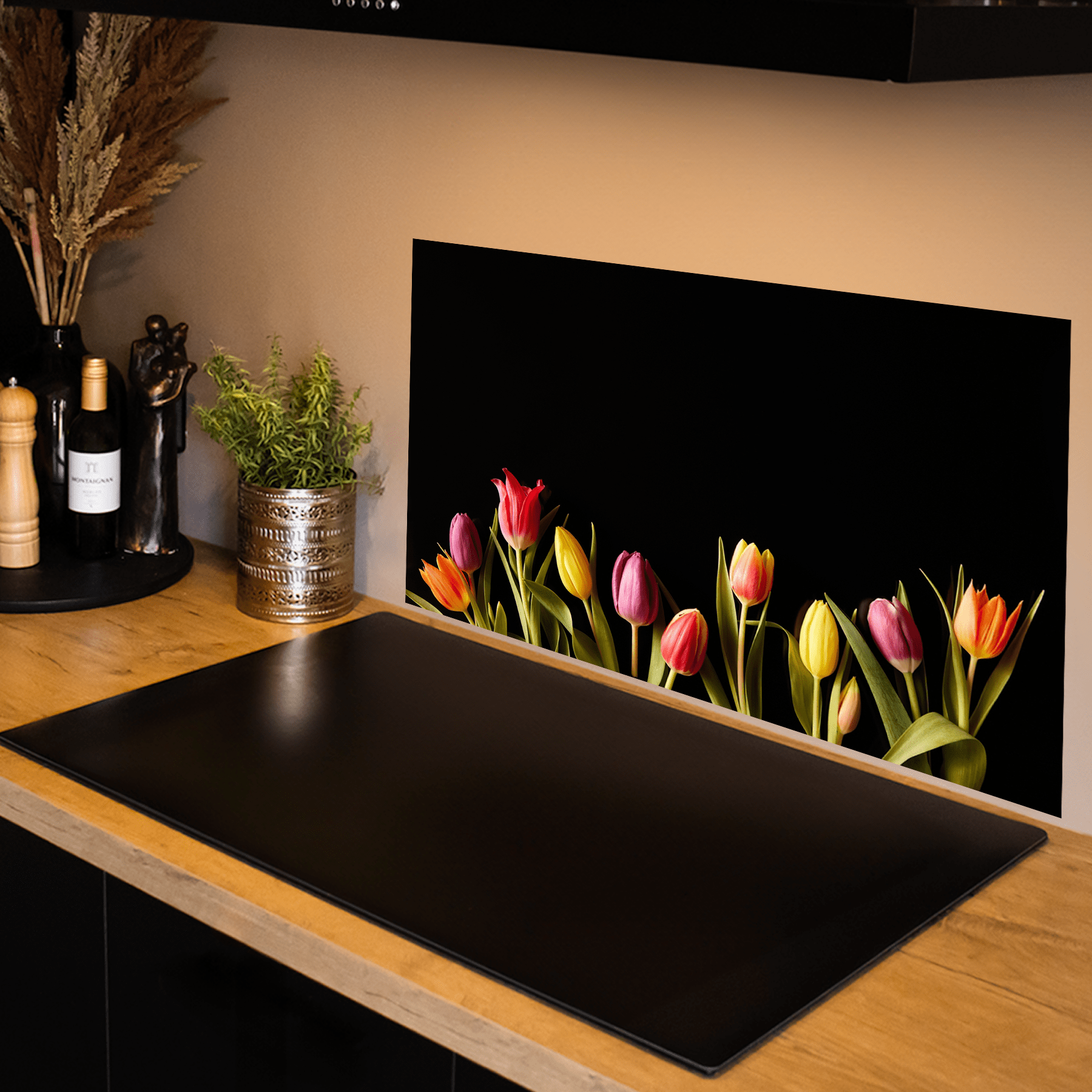 Keuken Spatscherm - Bloemen - Tulpen - Kleurrijk - Zwart - keuken spatscherm