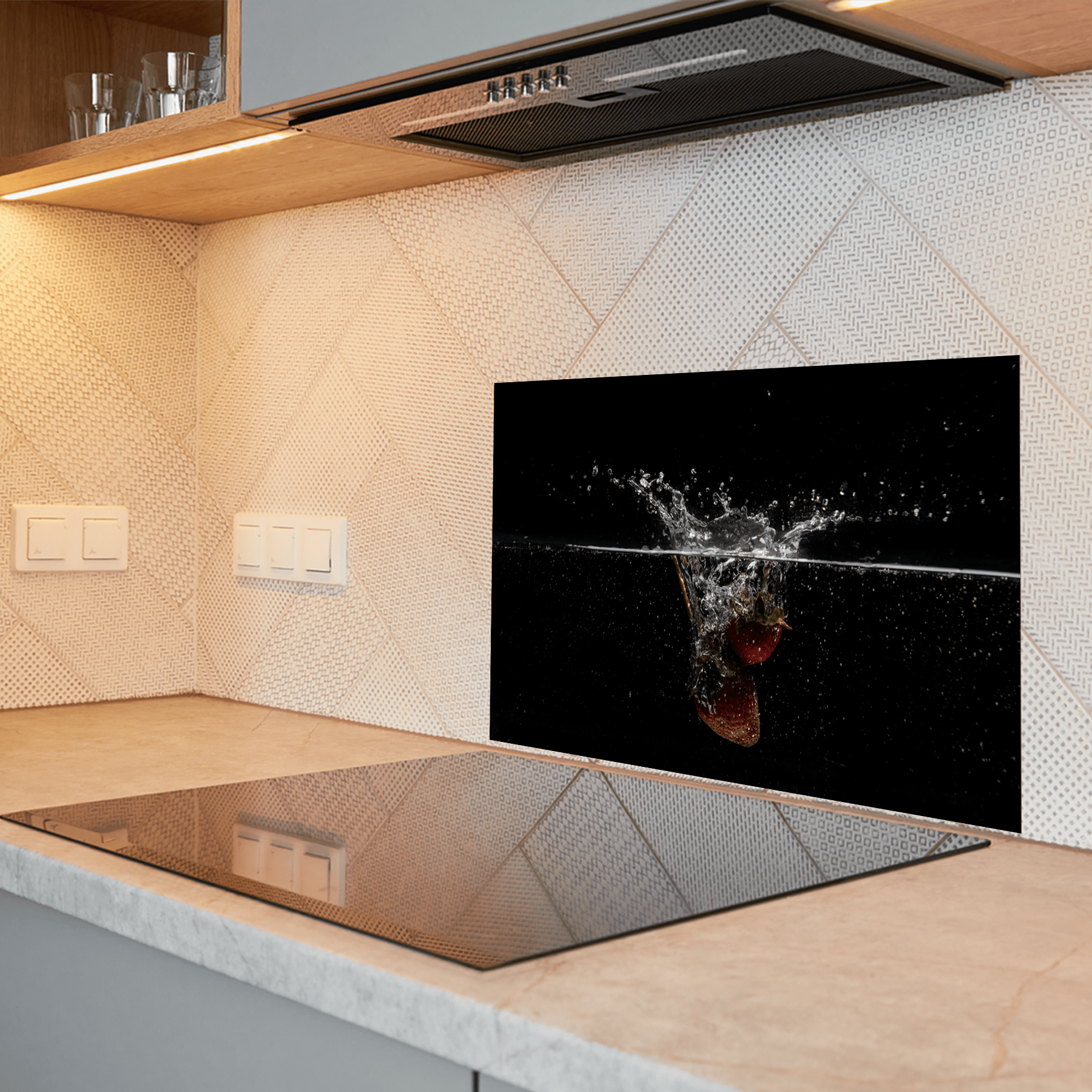 Keuken Spatscherm- Splash - Aardbeien - Donker rood - Zwart - keuken spatscherm